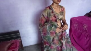 hot sex videos of desi indian girl wet pussy fucking with dirty hindi voice