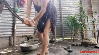 Indian Bihari Village Sexy Stepsister Fucking By Brother In Outdoor