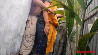 Indian Dehati Bhabi First Time Ass Fucked By Devar In Outdoor