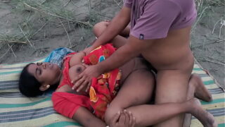 Indian Marathi Village Call Girl  Hard Fucking Wet Pussy In Outdoor